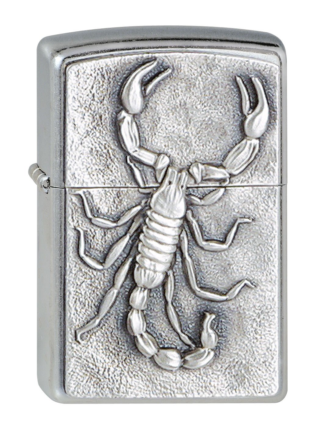 Vue de face 3/4 briquet Zippo emblème scorpion