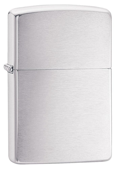 Vue de face 3/4 briquet Zippo Armor Chrome Brushed