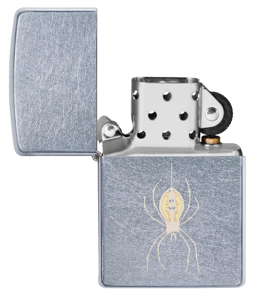 Briquet Zippo chromé avec araignée suspendue à un fil, ouvert